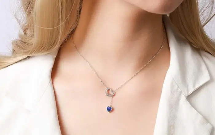 collier pierre de naissance