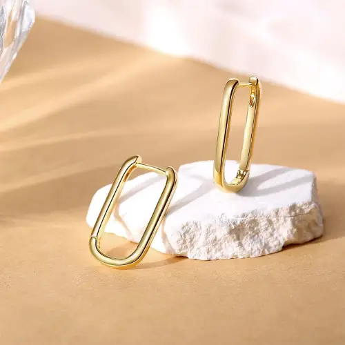 Boucles d'oreilles créoles dorées