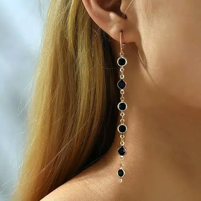 boucles d'oreilles pendantes robe noire