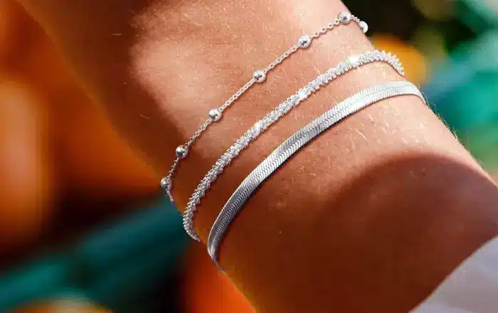 bracelet femme manches longues
