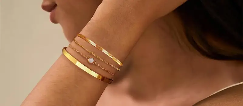 porter bracelet avec manche longue